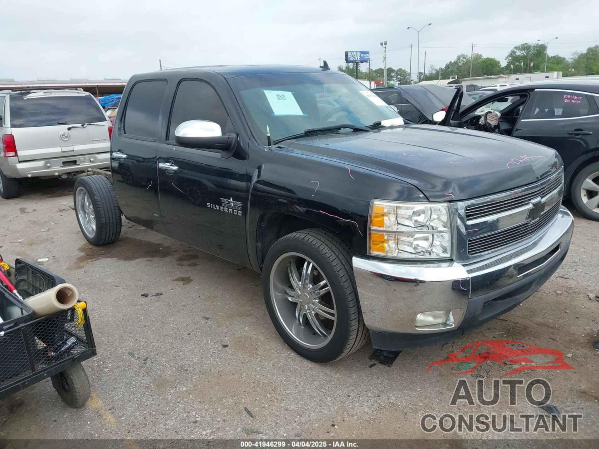 CHEVROLET SILVERADO 1500 2013 - 3GCPCSE03DG161342