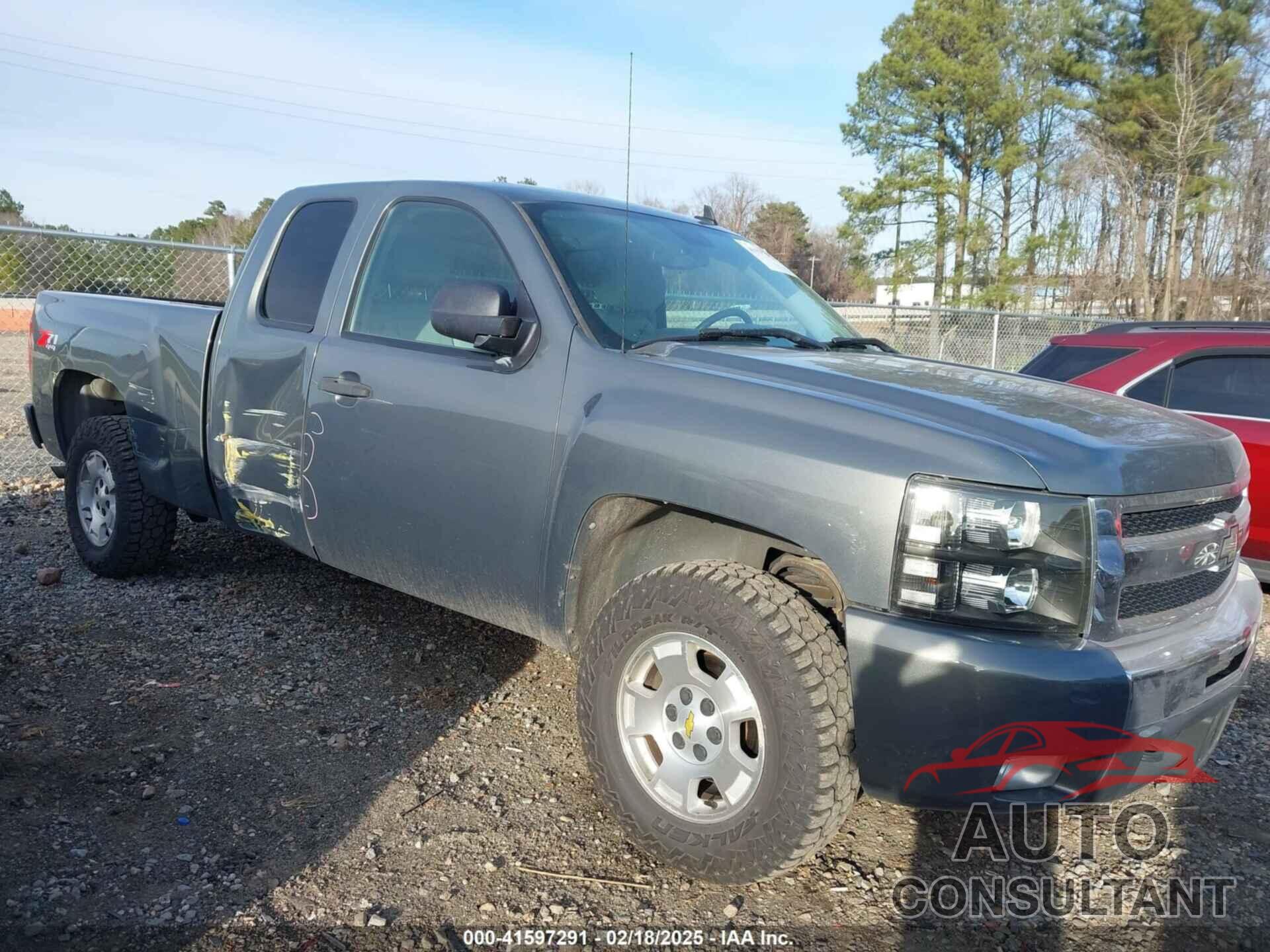 CHEVROLET SILVERADO 1500 2011 - 1GCRKSE31BZ279036