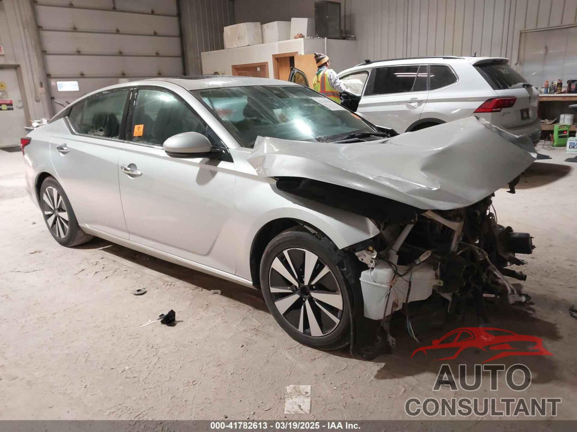 NISSAN ALTIMA 2019 - 1N4BL4EV6KC257425