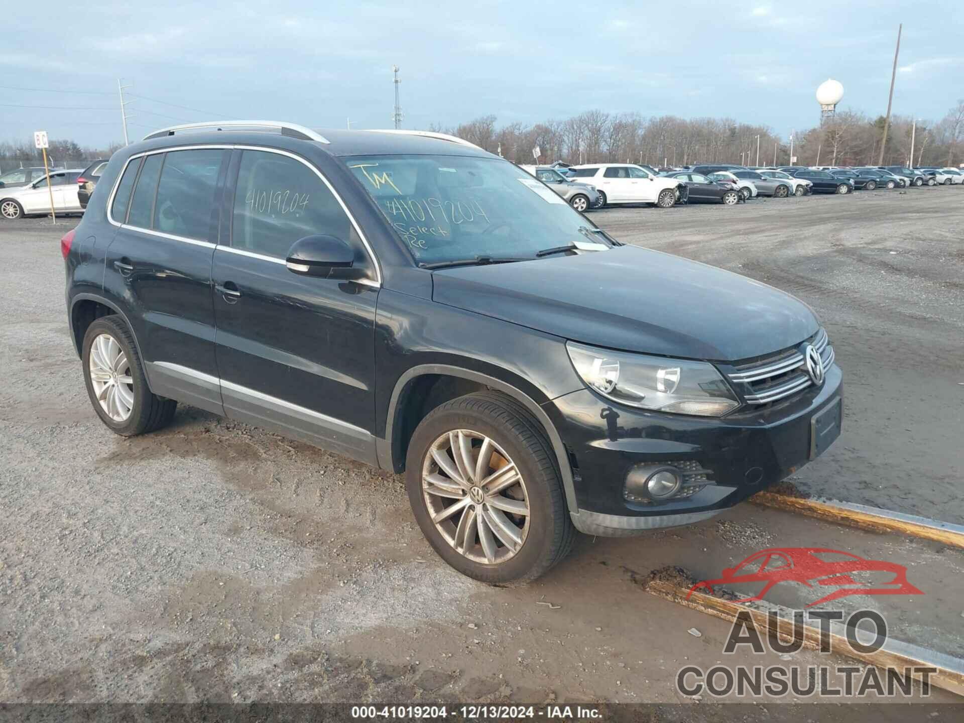 VOLKSWAGEN TIGUAN 2014 - WVGAV3AXXEW598875