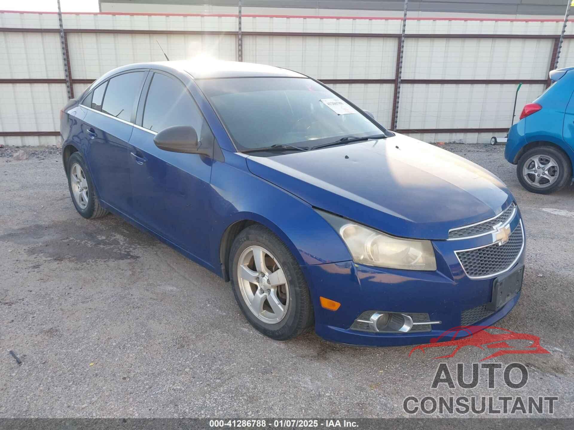 CHEVROLET CRUZE 2012 - 1G1PC5SH1C7109075