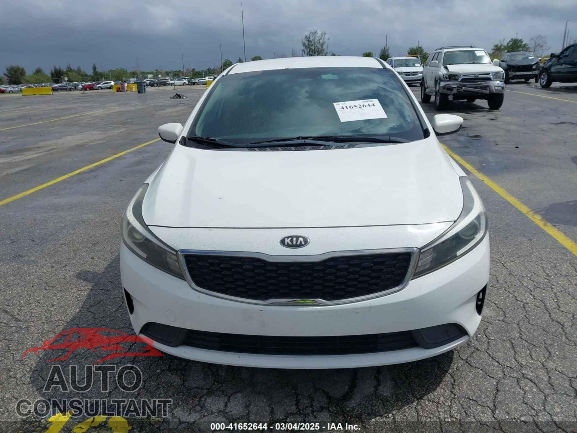 KIA FORTE 2017 - 3KPFK4A78HE072333