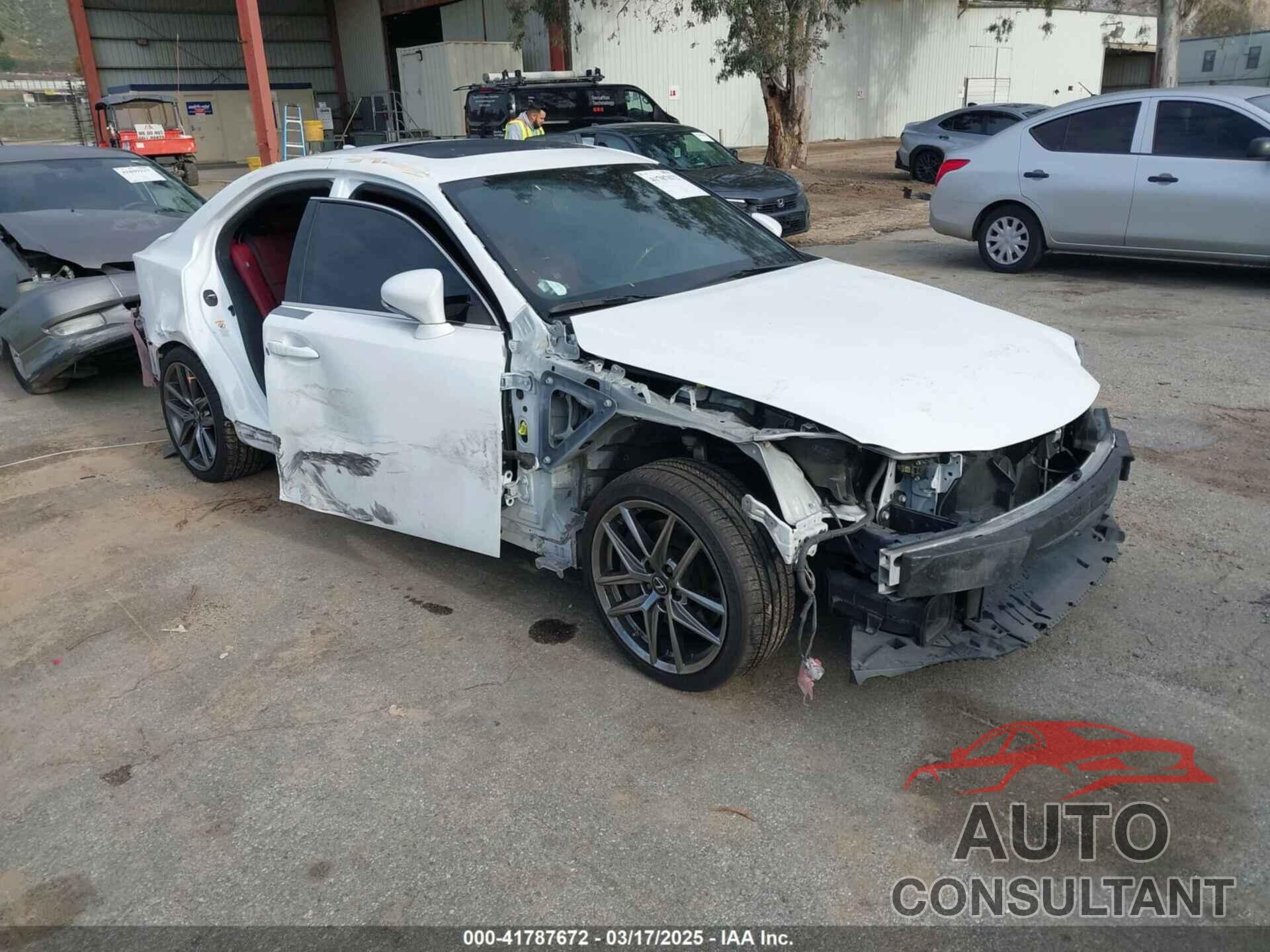 LEXUS IS 300 2019 - JTHBA1D20K5085529
