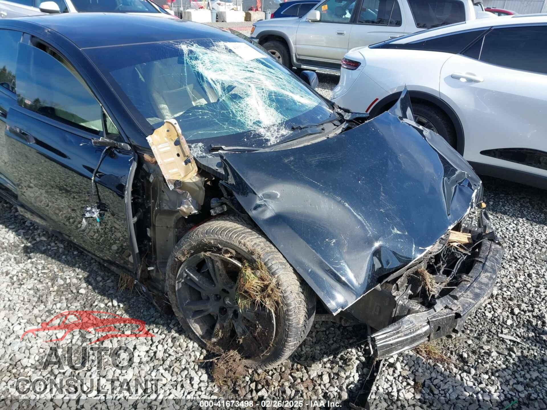 TESLA MODEL S 2021 - 5YJSA1E24MF426299