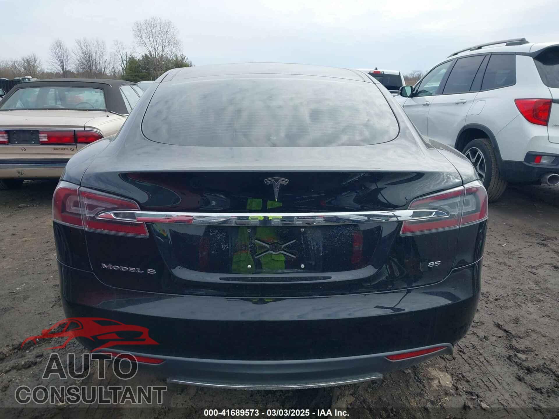 TESLA MODEL S 2013 - 5YJSA1CN9DFP04322