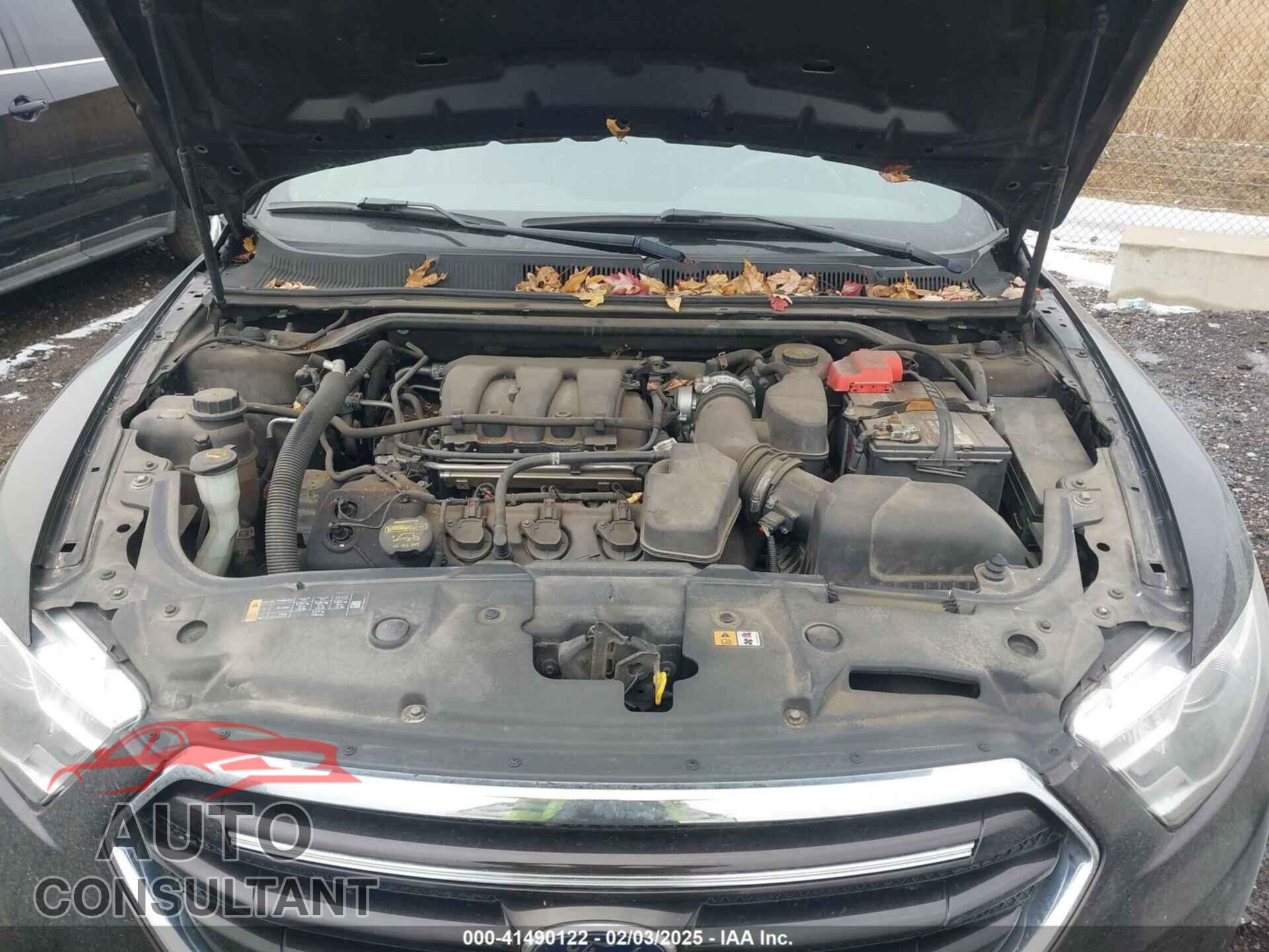FORD TAURUS 2013 - 1FAHP2F82DG192581