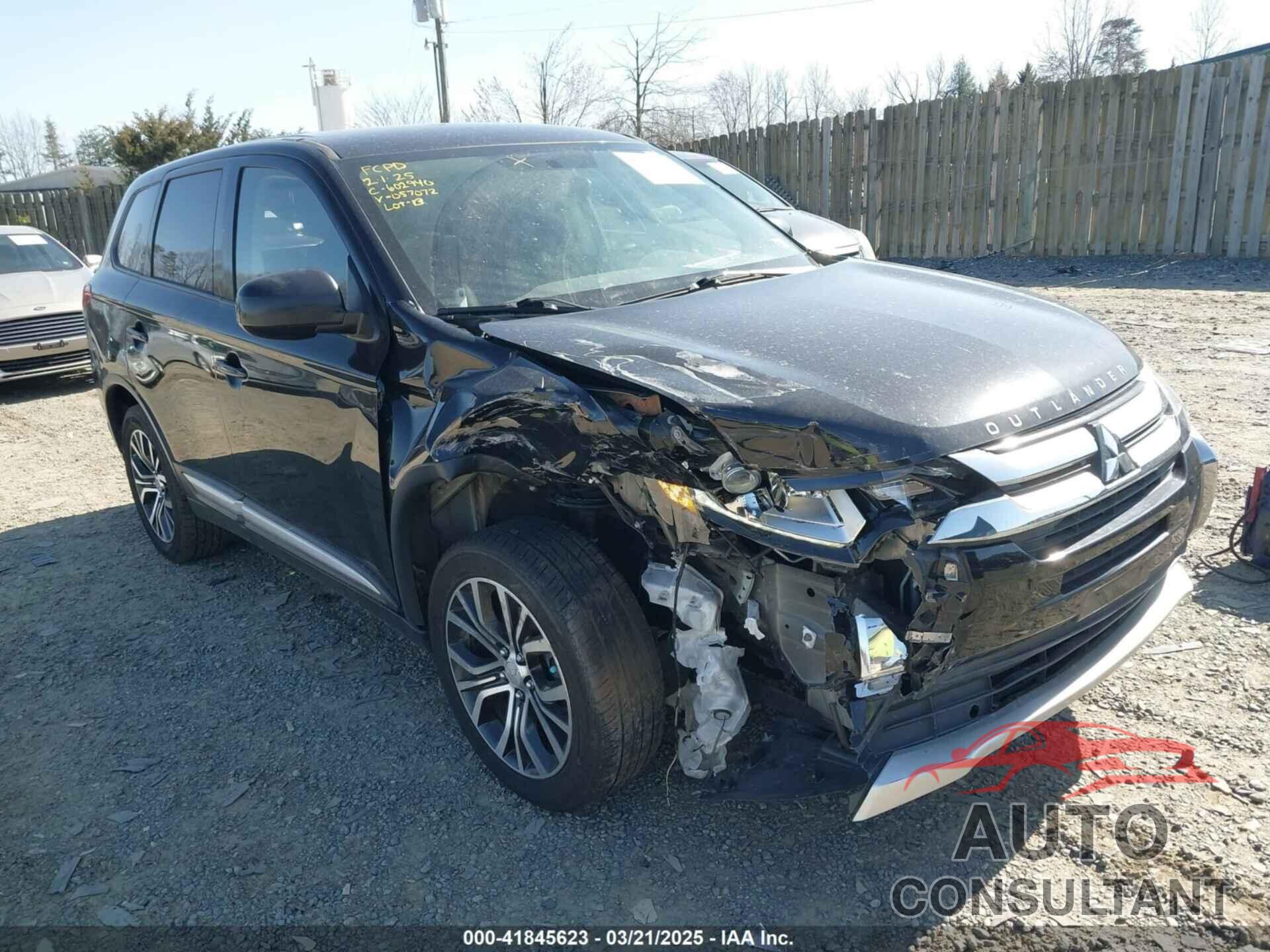 MITSUBISHI OUTLANDER 2018 - JA4AZ3A36JZ057072