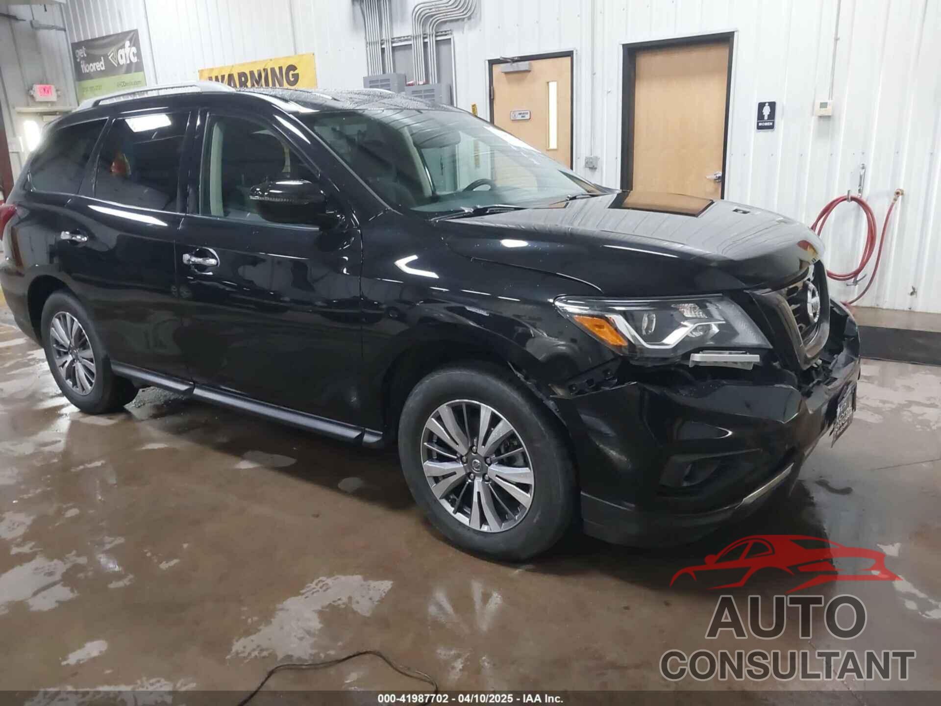 NISSAN PATHFINDER 2019 - 5N1DR2MM5KC622803
