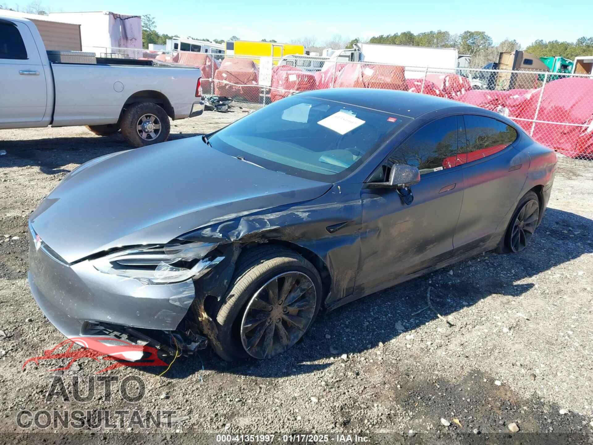 TESLA MODEL S 2017 - 5YJSA1E27HF231755