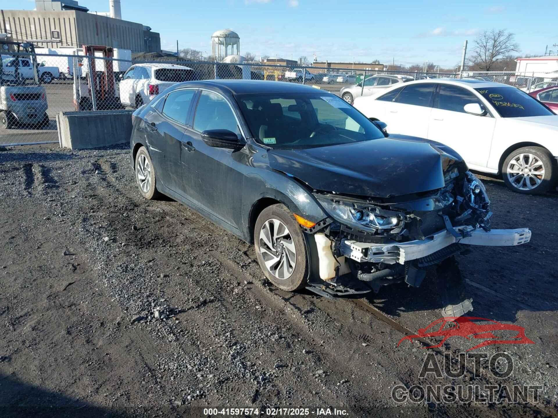 HONDA CIVIC 2018 - SHHFK7H20JU413413
