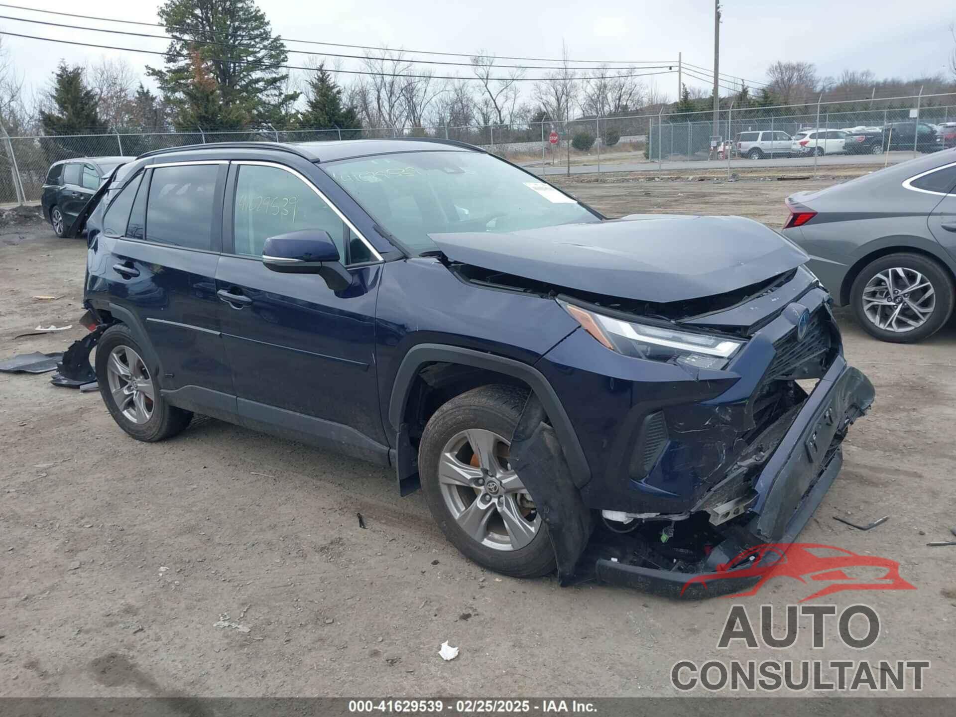TOYOTA RAV4 HYBRID 2023 - 2T3RWRFV8PW181044