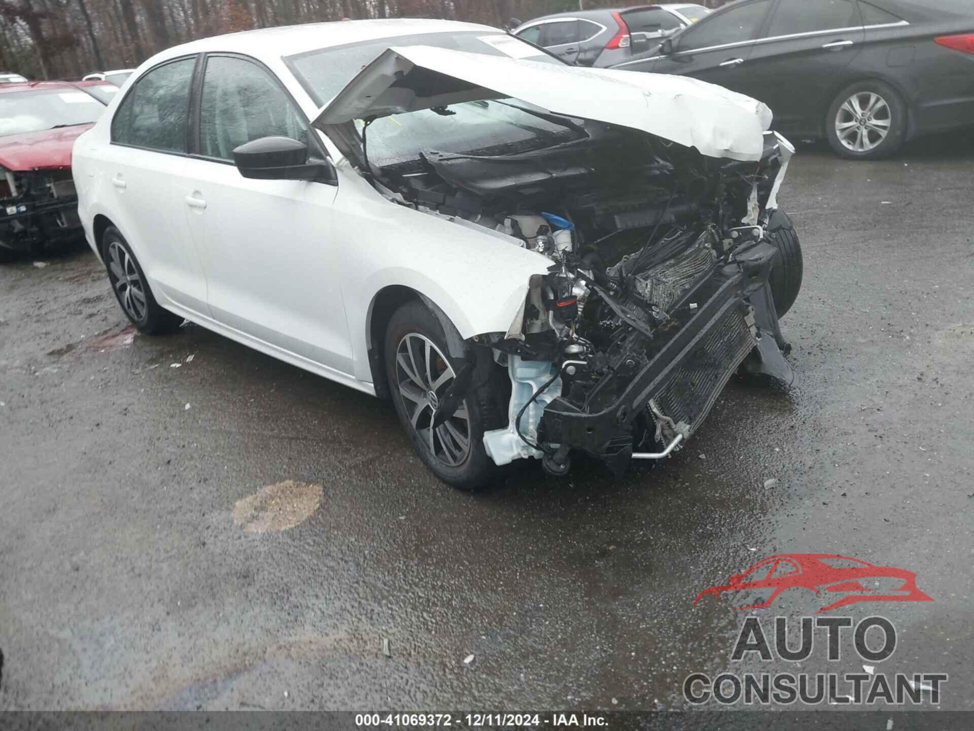 VOLKSWAGEN JETTA 2016 - 3VWD67AJ6GM350950