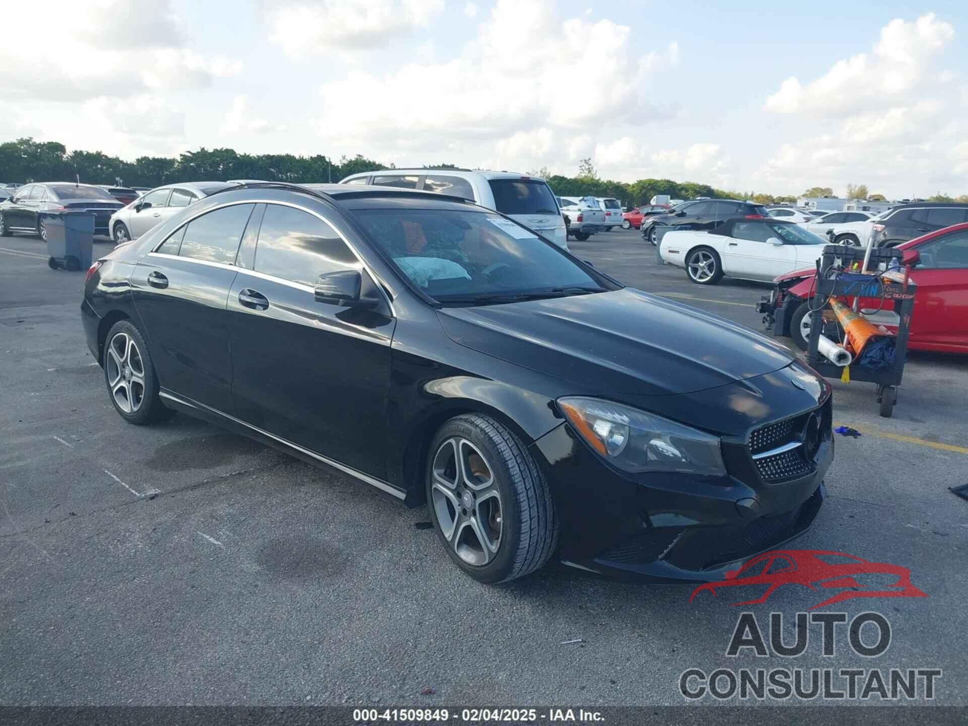 MERCEDES-BENZ CLA 250 2014 - WDDSJ4GB9EN102515