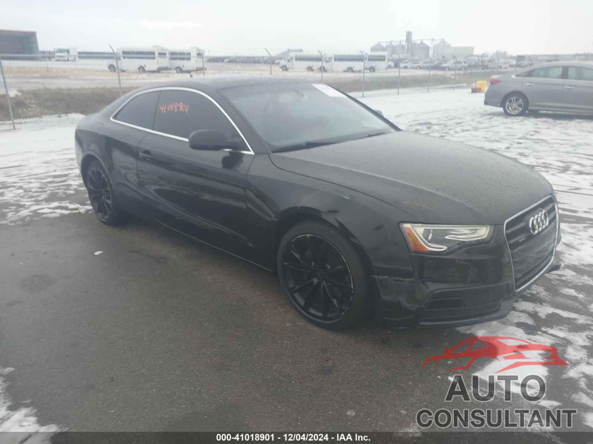 AUDI A5 2013 - WAULFAFR4DA020174