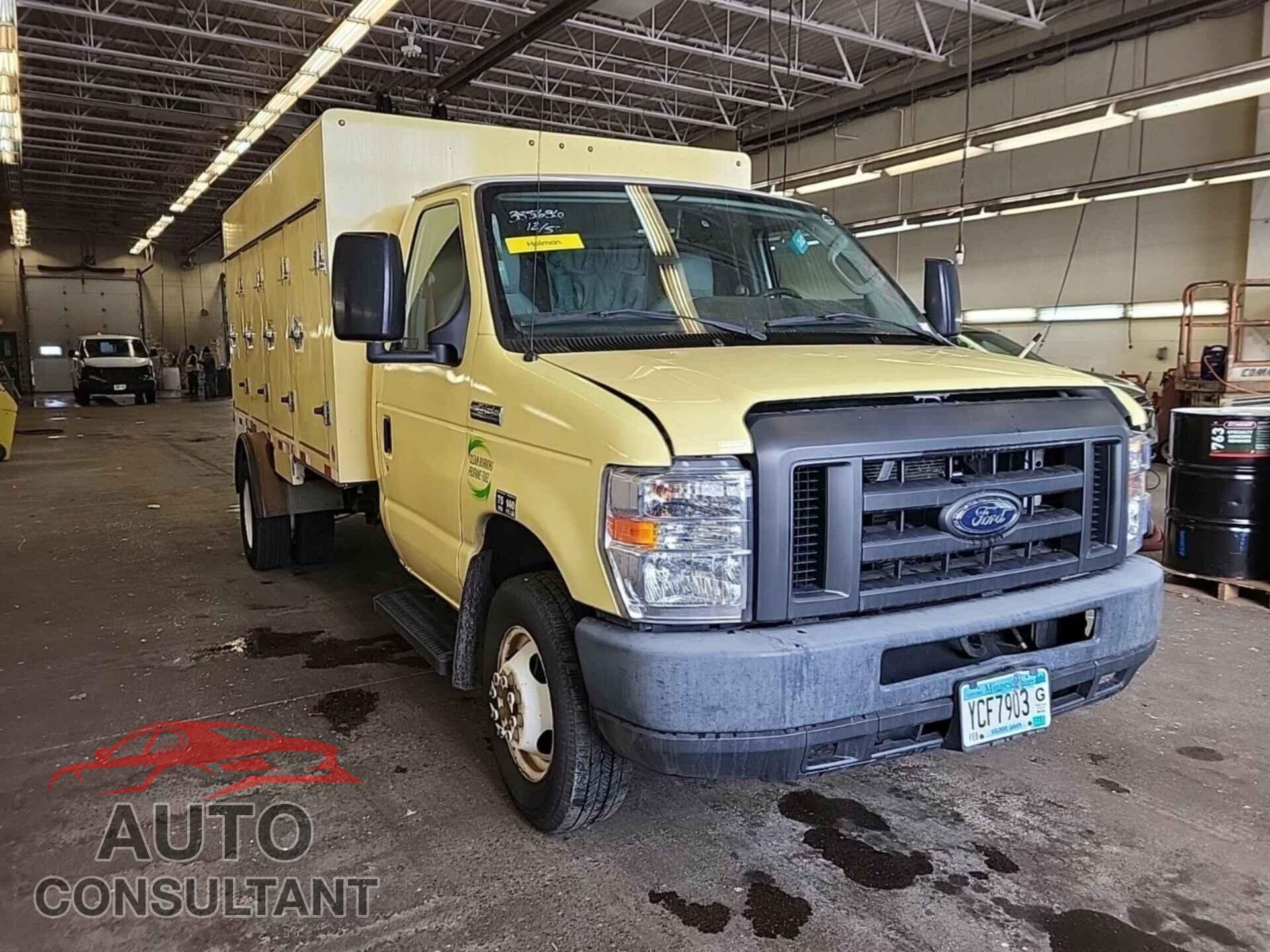 FORD ECONOLINE 2018 - 1FDXE4FS8JDC25014