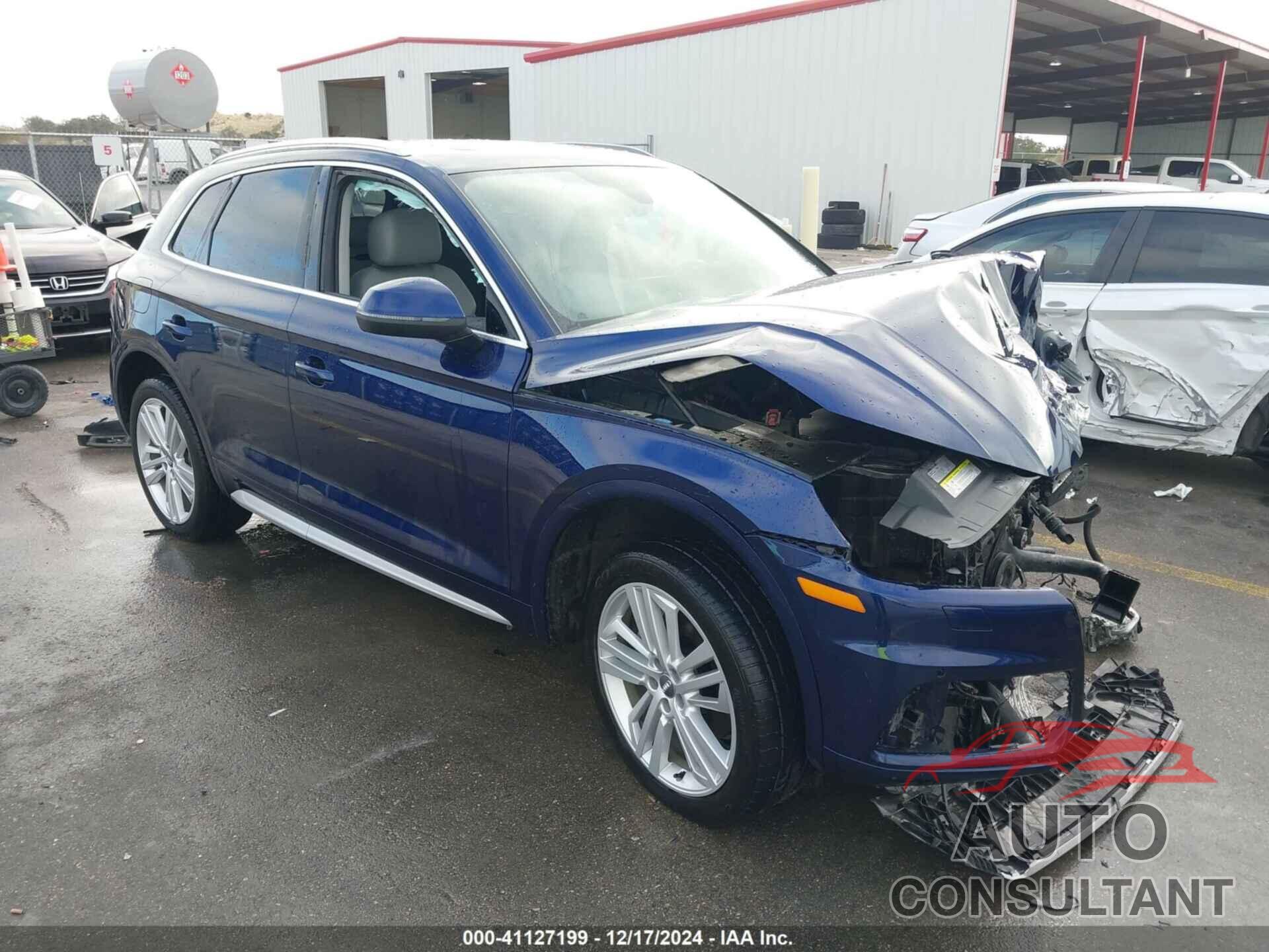 AUDI Q5 2018 - WA1BNAFY9J2229841