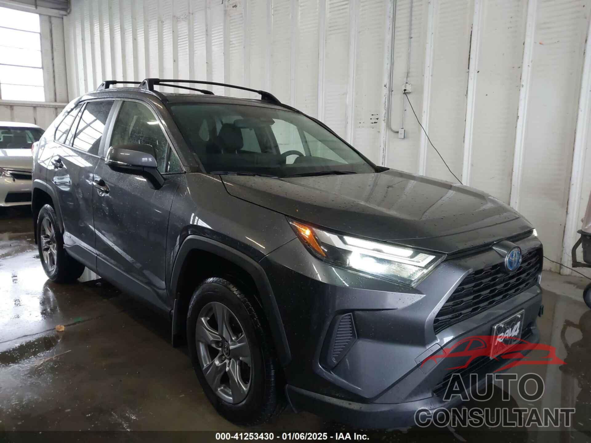 TOYOTA RAV4 HYBRID 2022 - JTMRWRFVXND151408