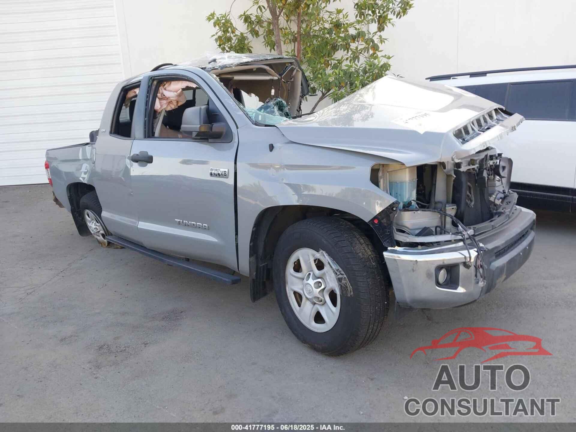 TOYOTA TUNDRA 2018 - 5TFRY5F1XJX239156