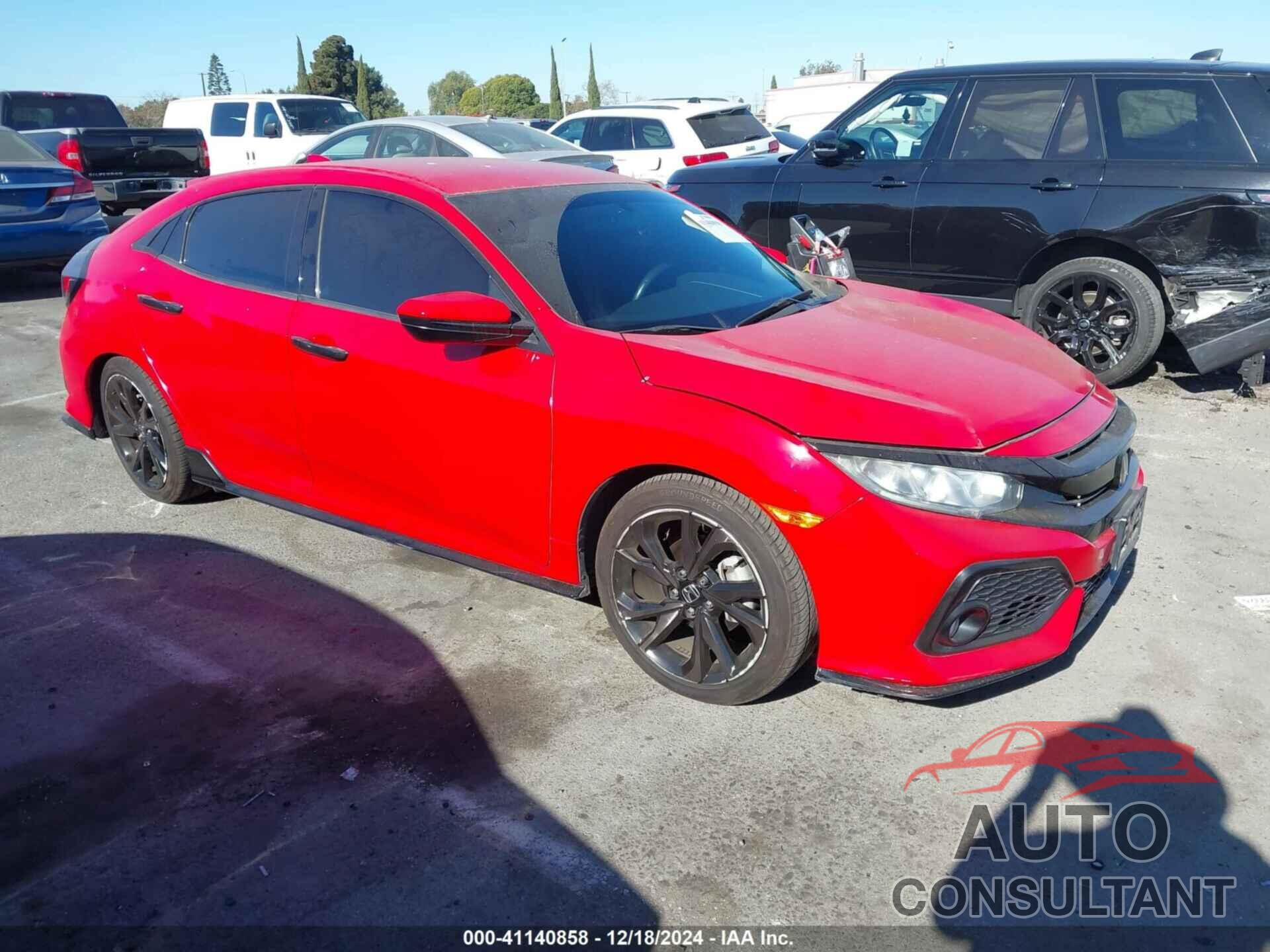 HONDA CIVIC 2018 - SHHFK7H47JU421932