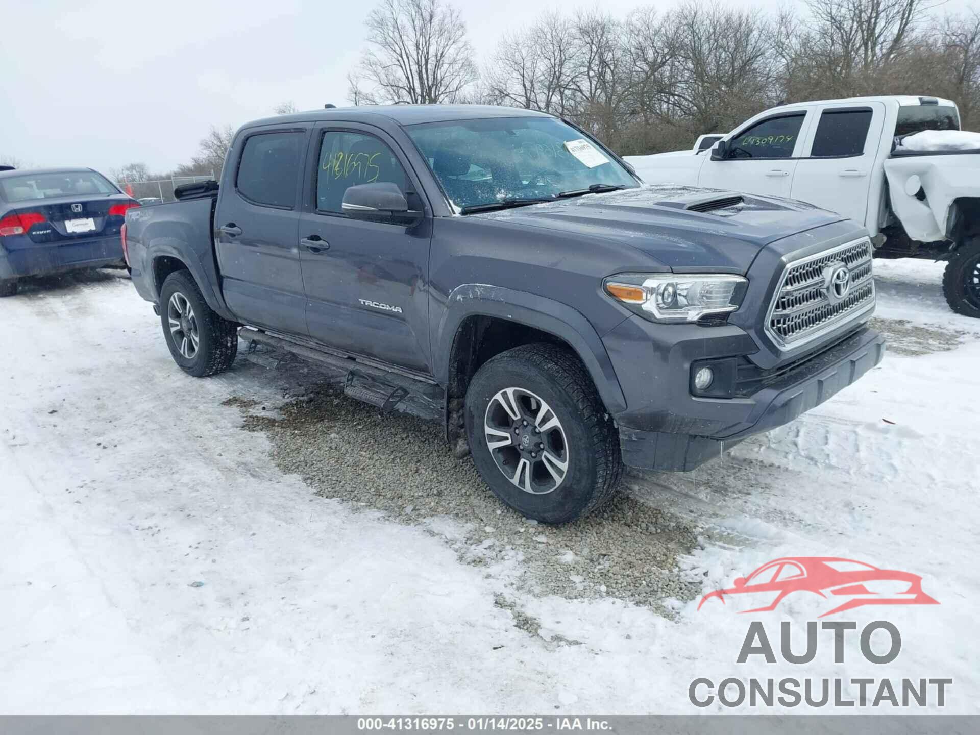 TOYOTA TACOMA 2016 - 5TFCZ5AN8GX040659