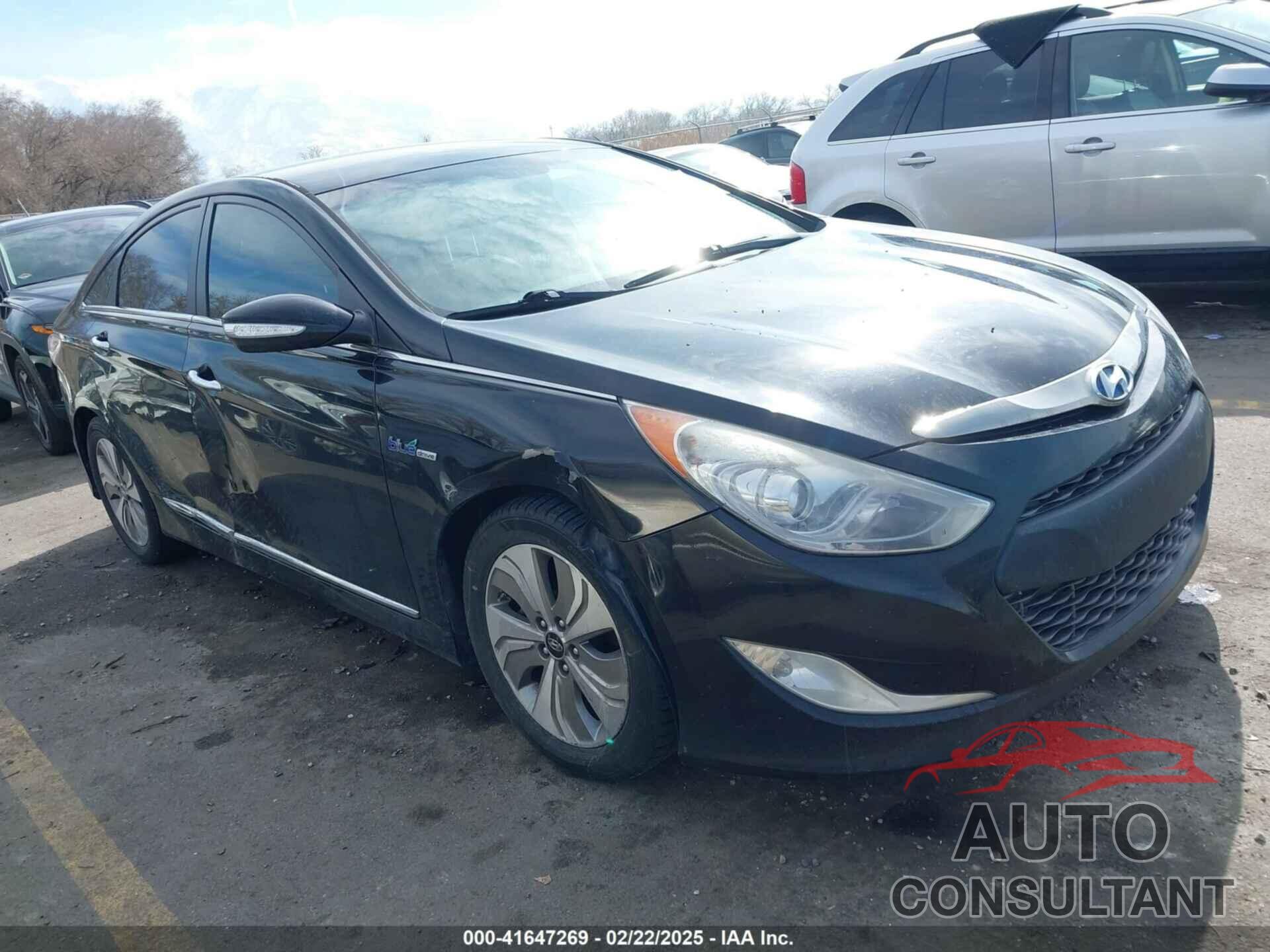 HYUNDAI SONATA HYBRID 2013 - KMHEC4A43DA097471