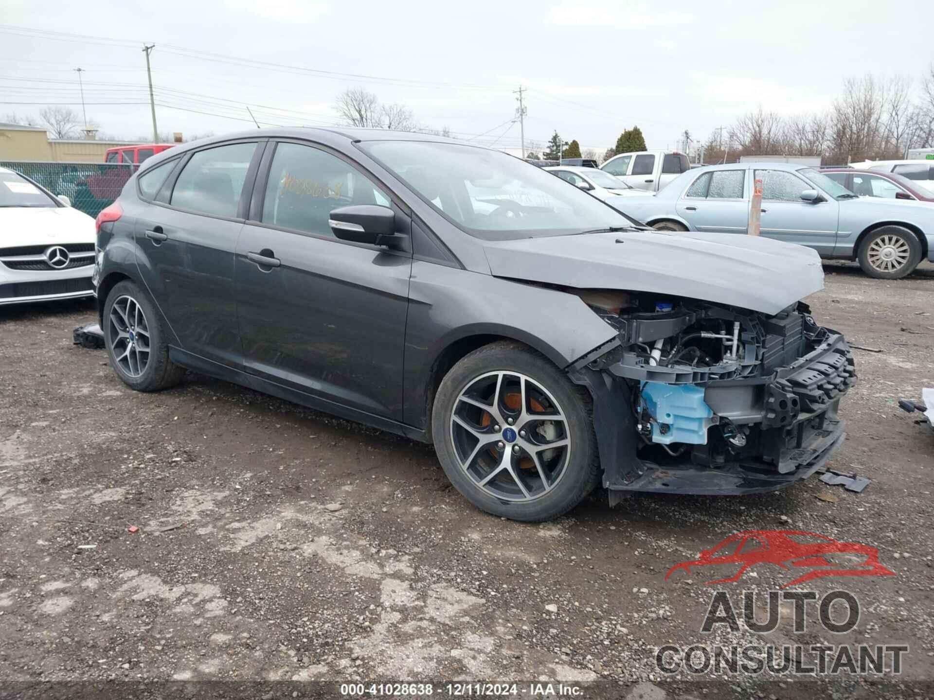 FORD FOCUS 2018 - 1FADP3M28JL310400