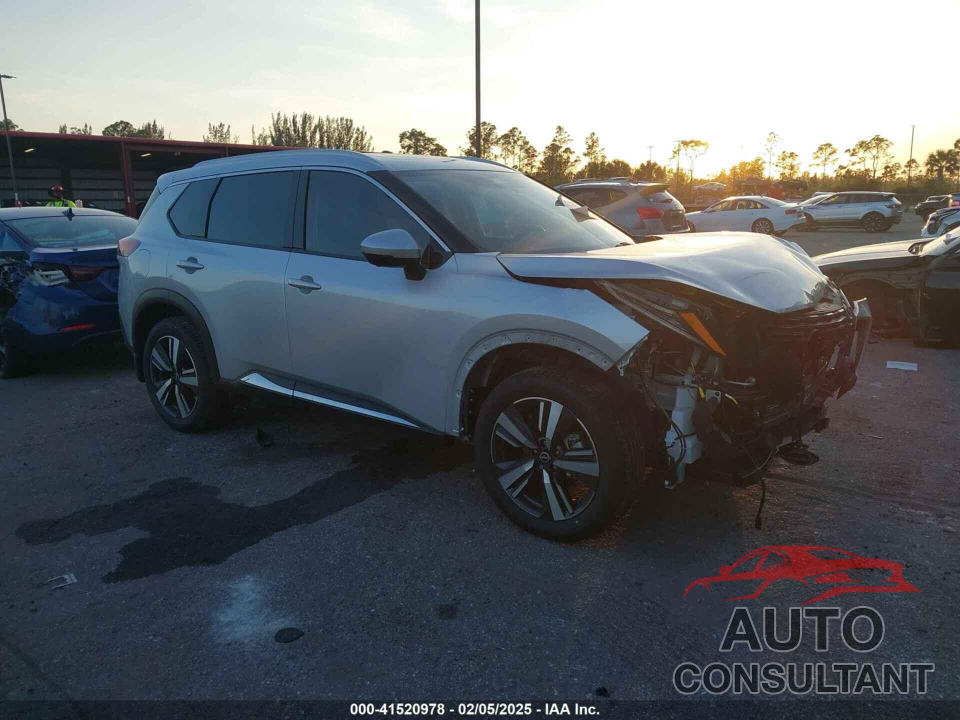 NISSAN ROGUE 2022 - 5N1BT3CA4NC718030