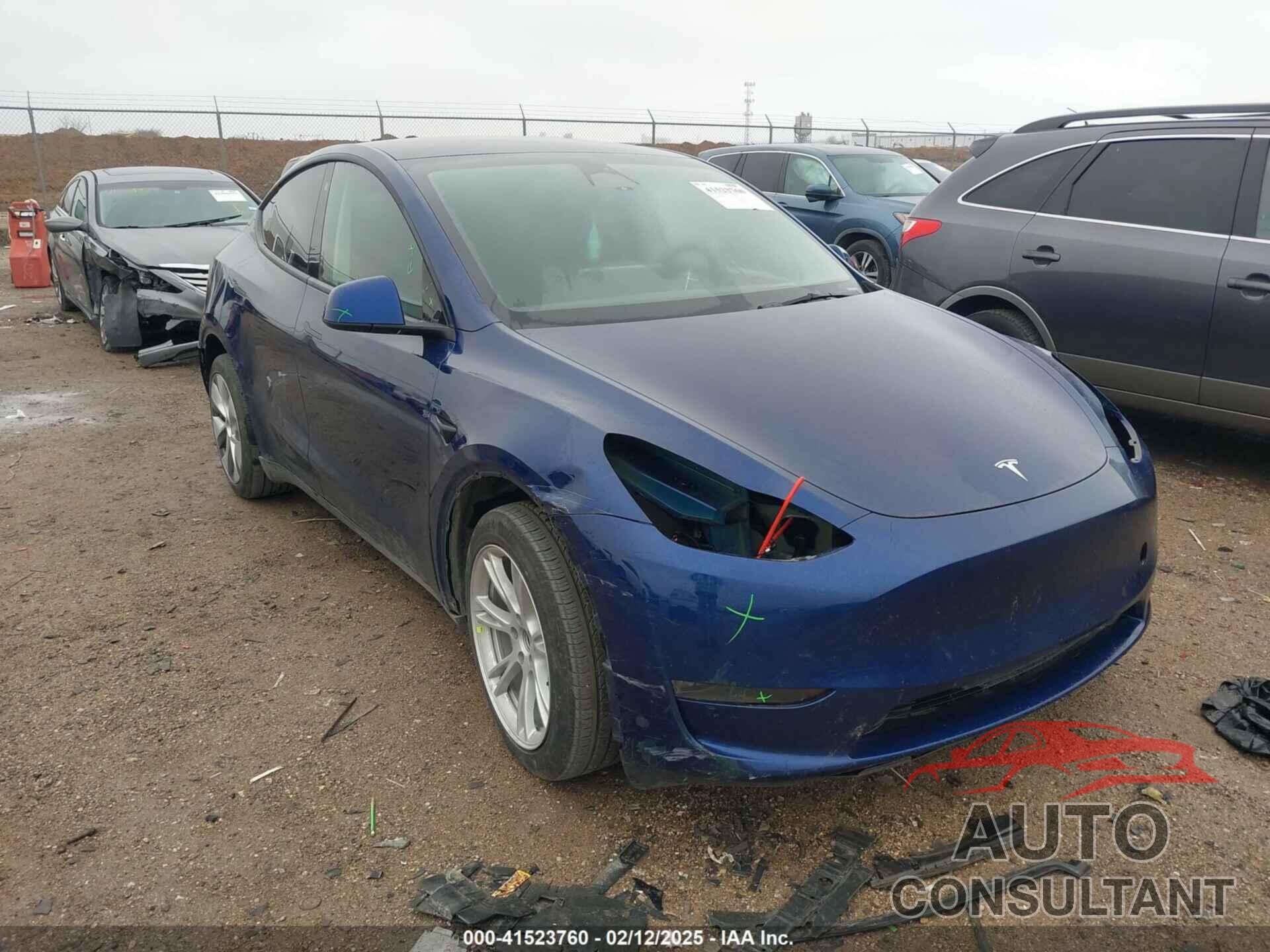 TESLA MODEL Y 2023 - 7SAYGDEE4PA064743