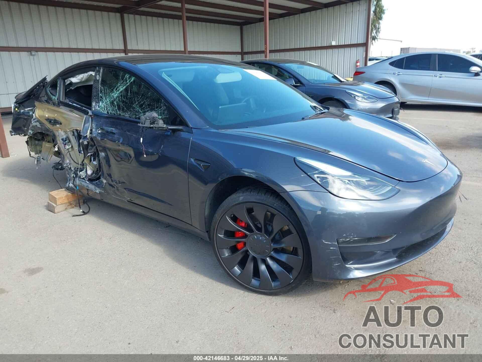TESLA MODEL 3 2023 - 5YJ3E1ECXPF410212