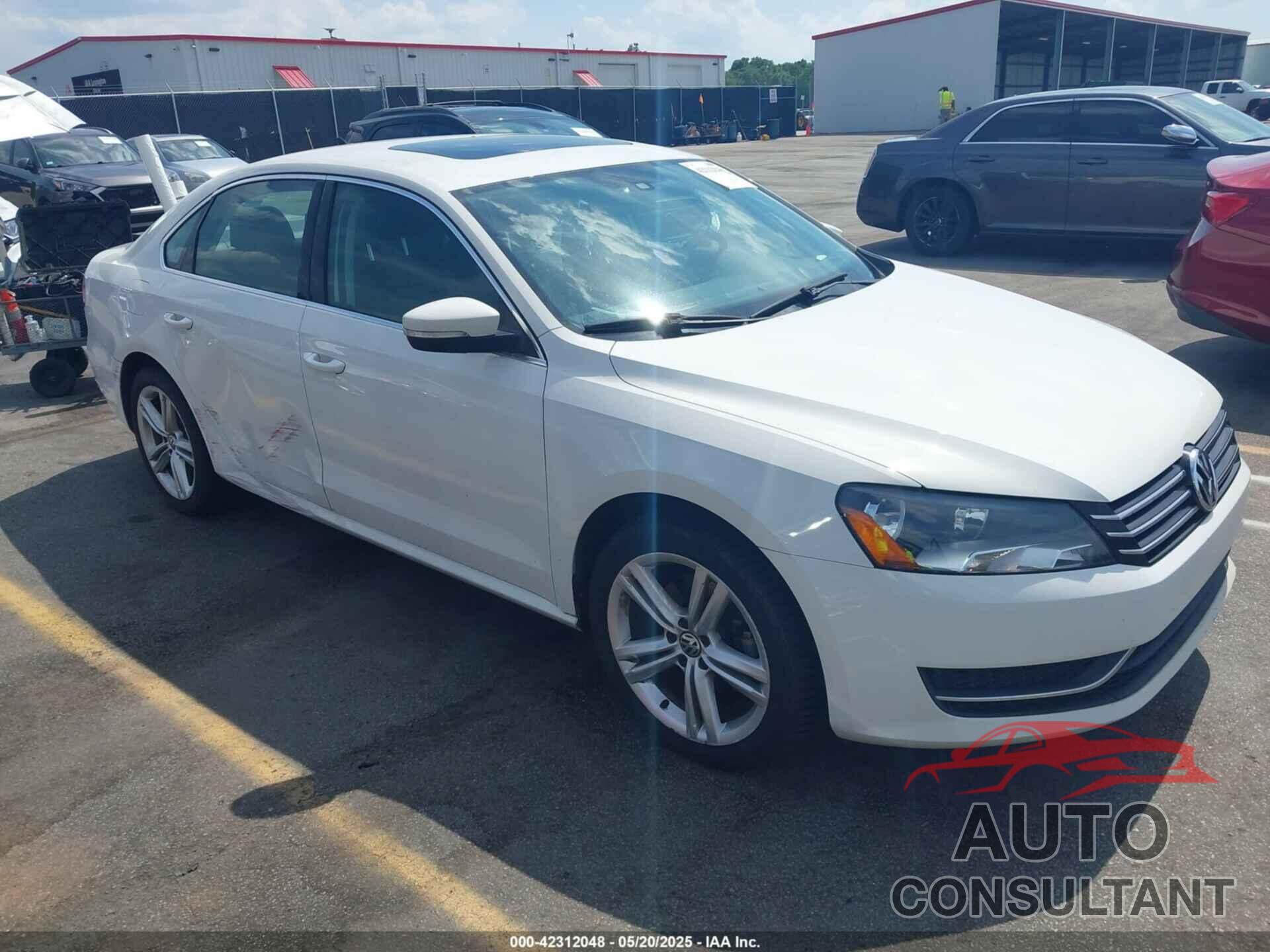VOLKSWAGEN PASSAT 2014 - 1VWBS7A35EC088504