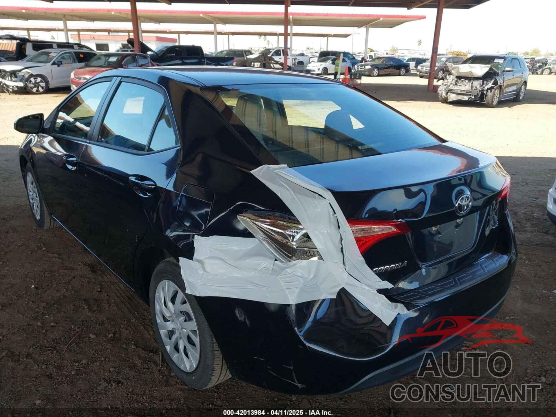 TOYOTA COROLLA 2018 - 5YFBURHE6JP760619