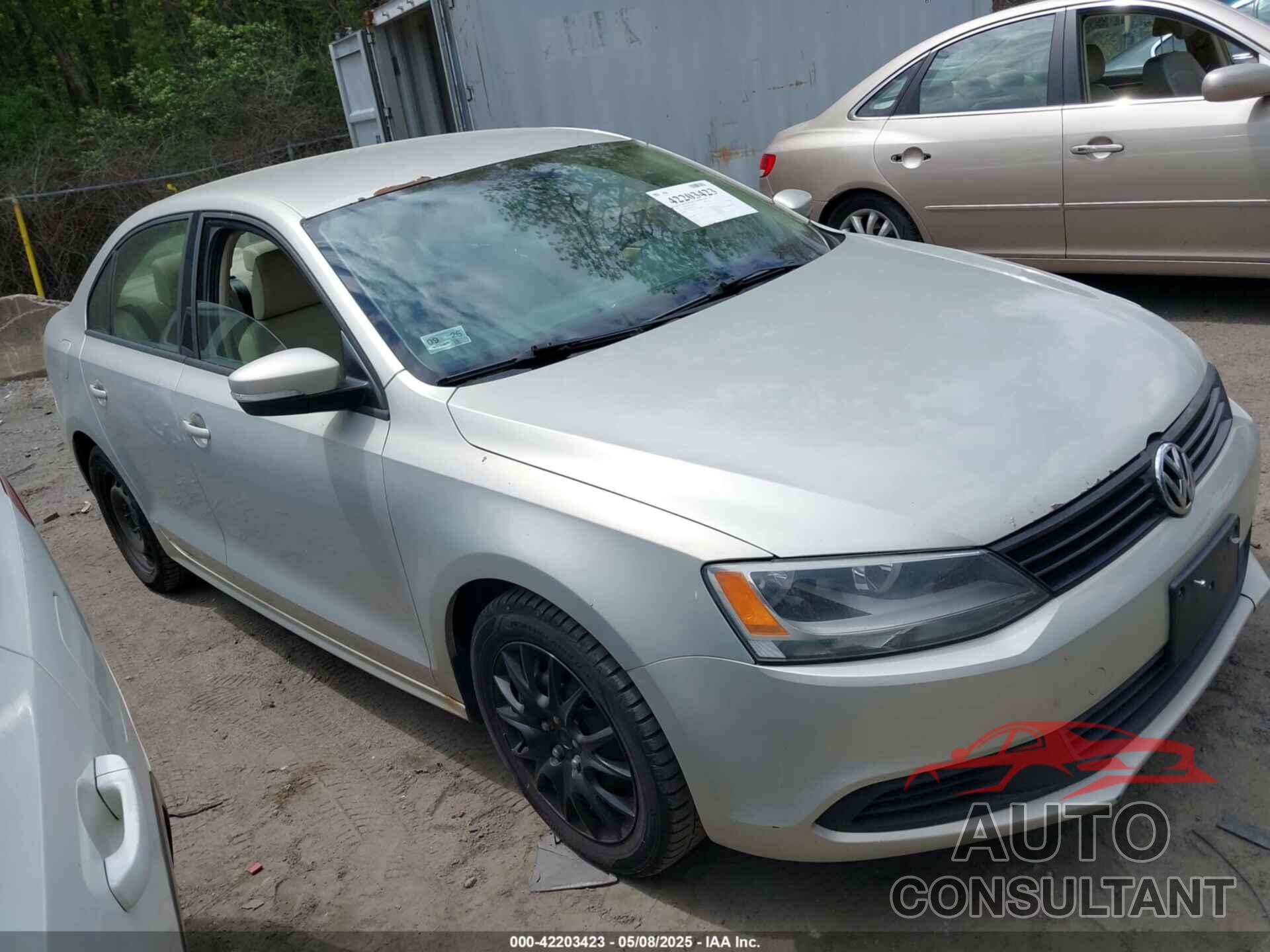 VOLKSWAGEN JETTA 2012 - 3VWBP7AJ7CM077113