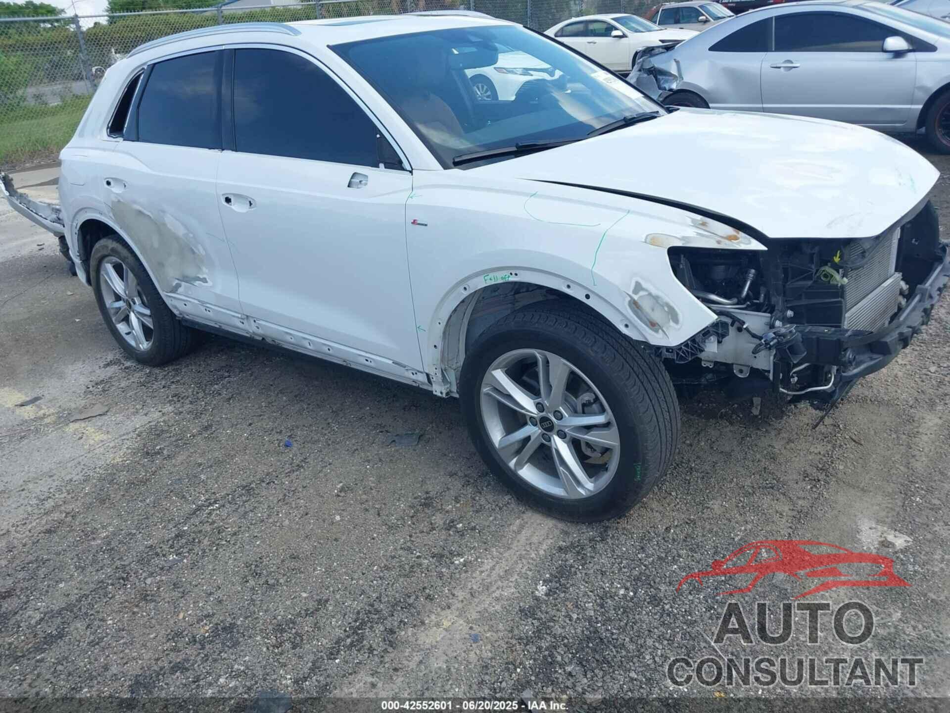 AUDI Q3 2024 - WA1EECF3XR1042154