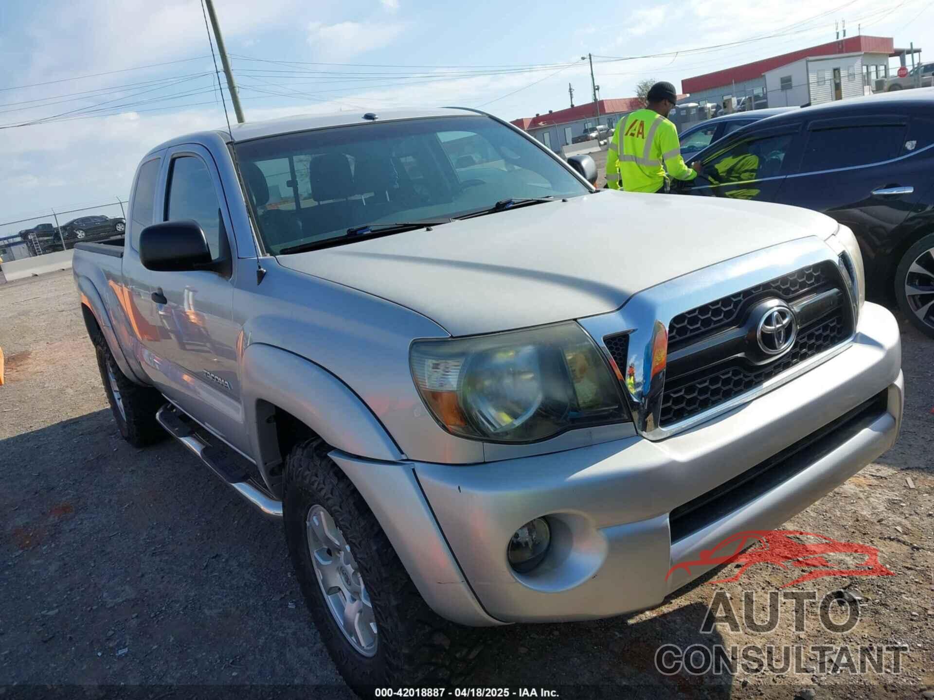 TOYOTA TACOMA 2011 - 5TFUU4EN8BX001764