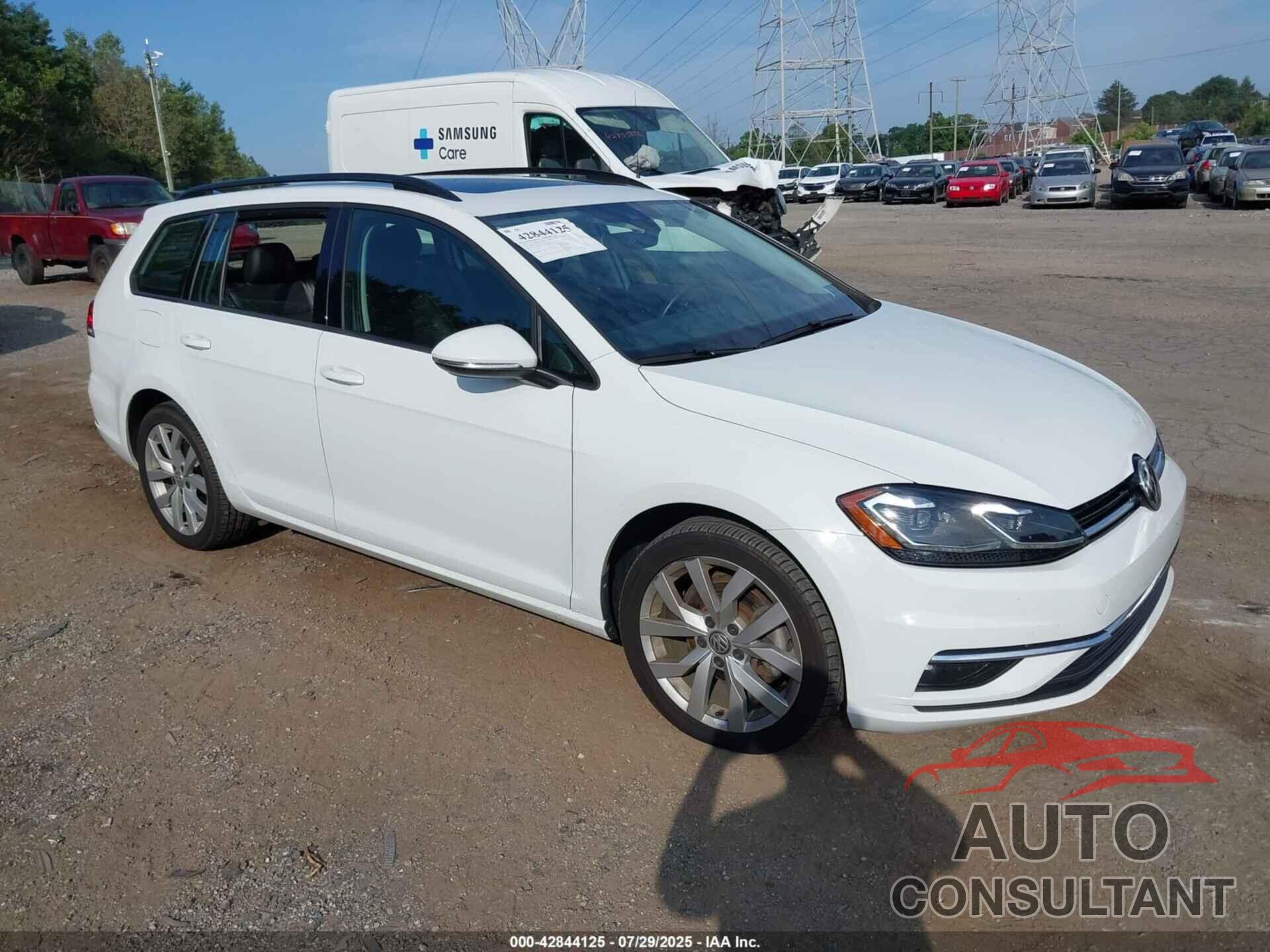 VOLKSWAGEN GOLF SPORTWAGEN 2019 - 3VWY57AU3KM505669