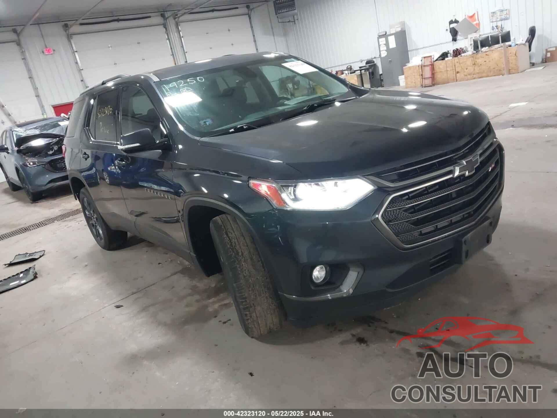 CHEVROLET TRAVERSE 2019 - 1GNEVJKW9KJ276437