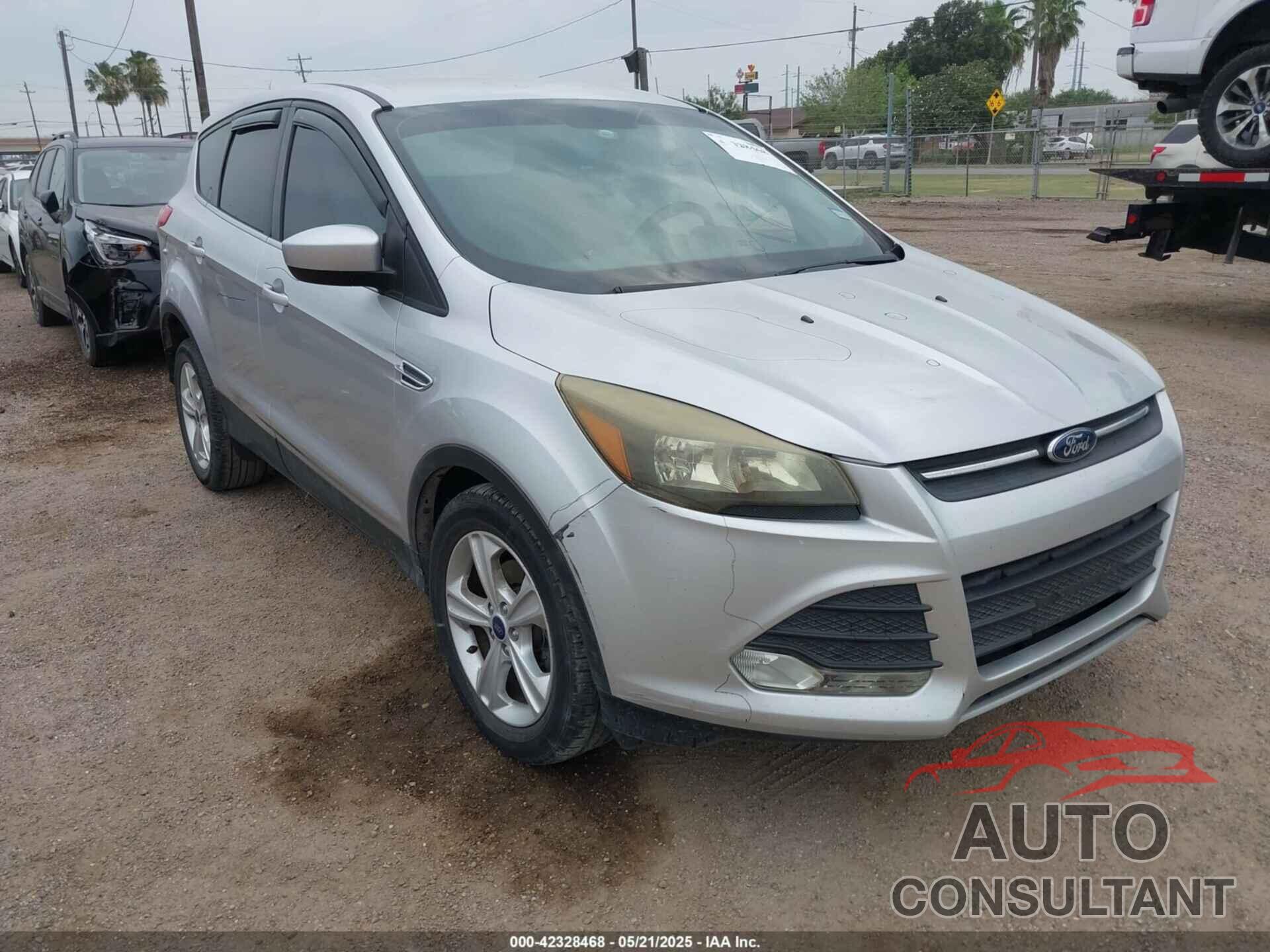 FORD ESCAPE 2015 - 1FMCU0GX4FUC24535