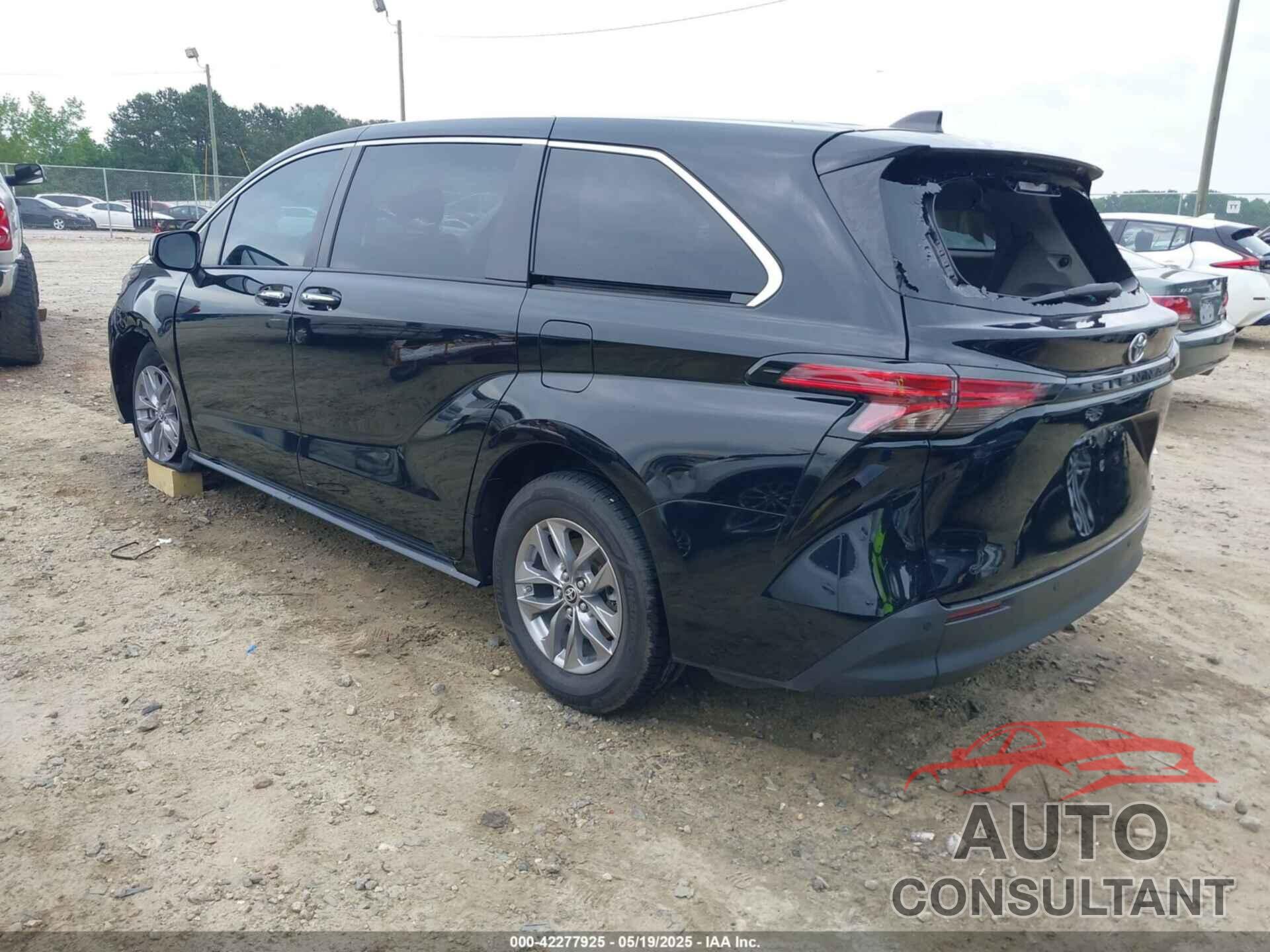 TOYOTA SIENNA 2022 - 5TDYRKEC3NS126025