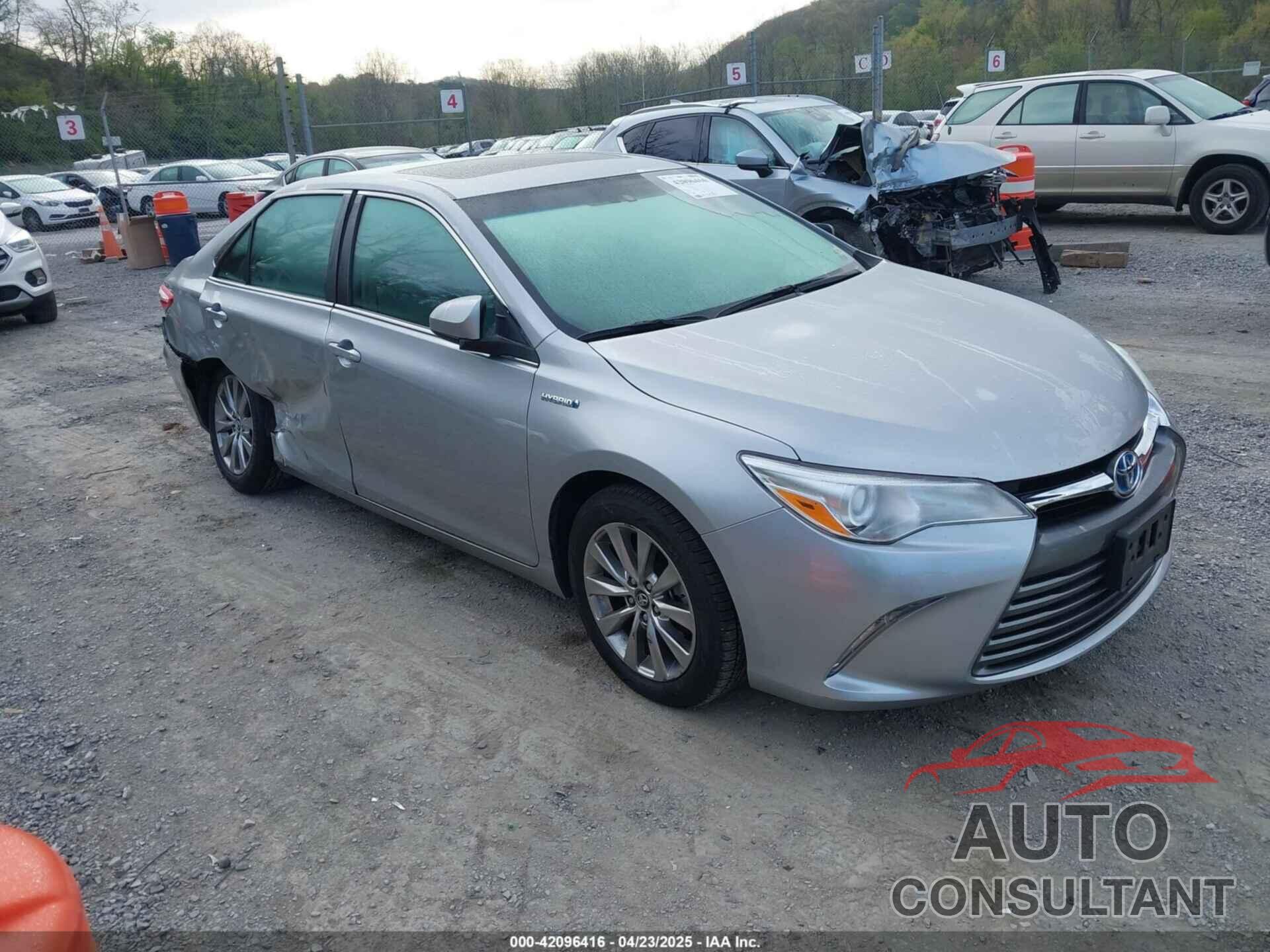 TOYOTA CAMRY HYBRID 2017 - 4T1BD1FK9HU213136