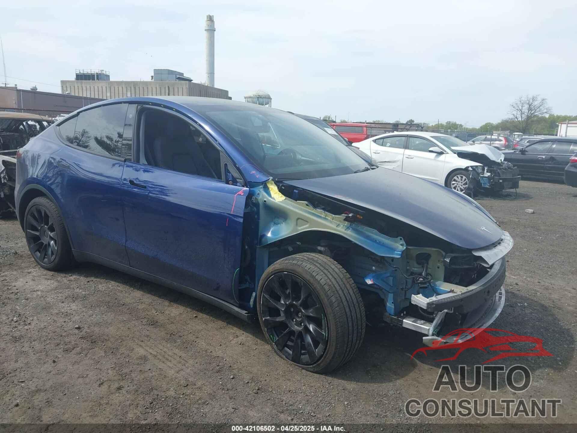 TESLA MODEL Y 2023 - 7SAYGDEE8PF768589