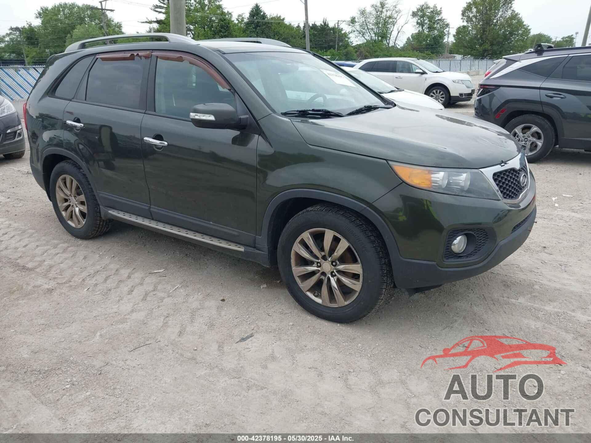 KIA SORENTO 2011 - 5XYKUDA25BG106851