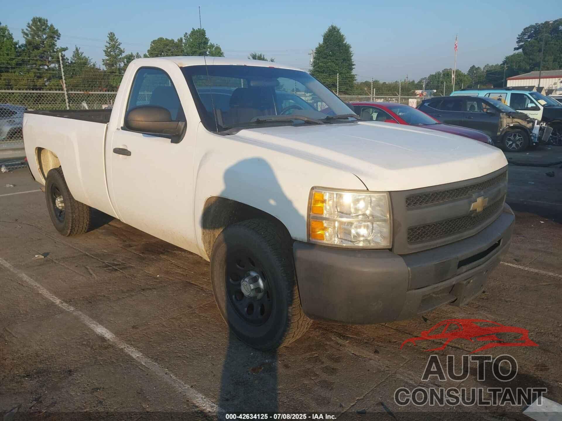 CHEVROLET SILVERADO 1500 2011 - 1GCNCPEXXBZ362458