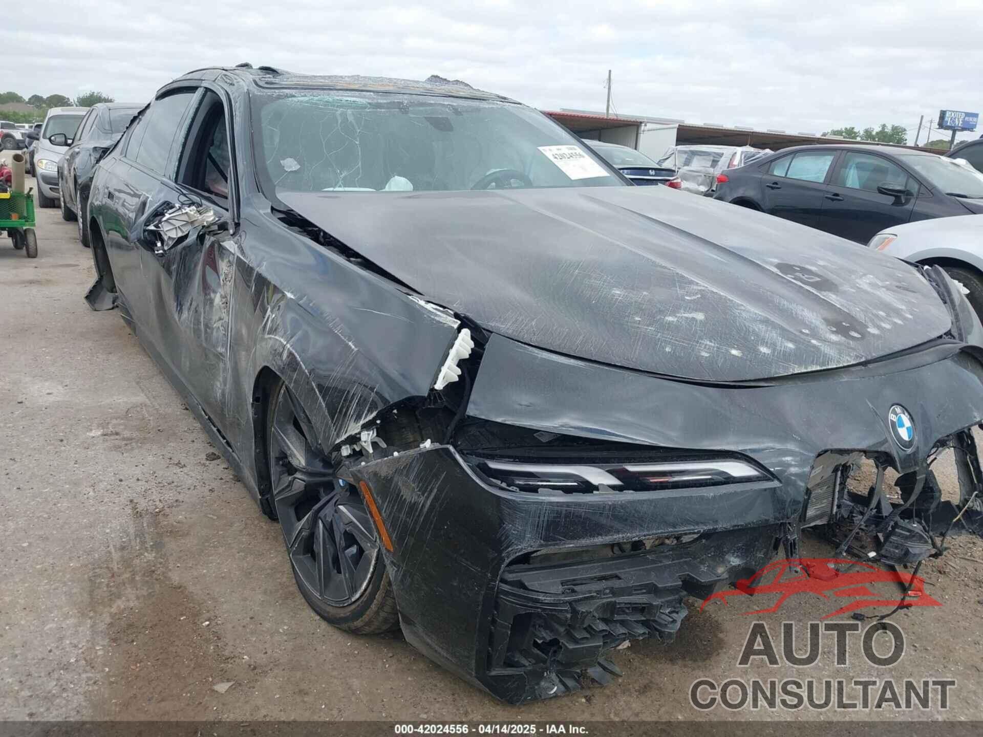 BMW 740 2023 - WBA23EH05PCM58771