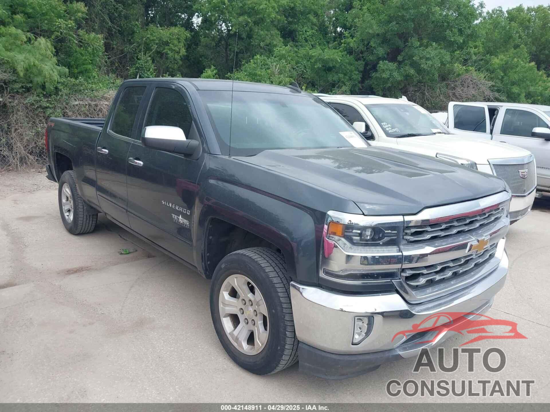 CHEVROLET SILVERADO 1500 2018 - 1GCVKREC6JZ281919