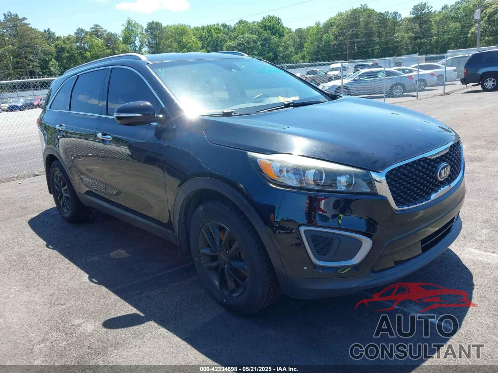 KIA SORENTO 2017 - 5XYPG4A33HG285423