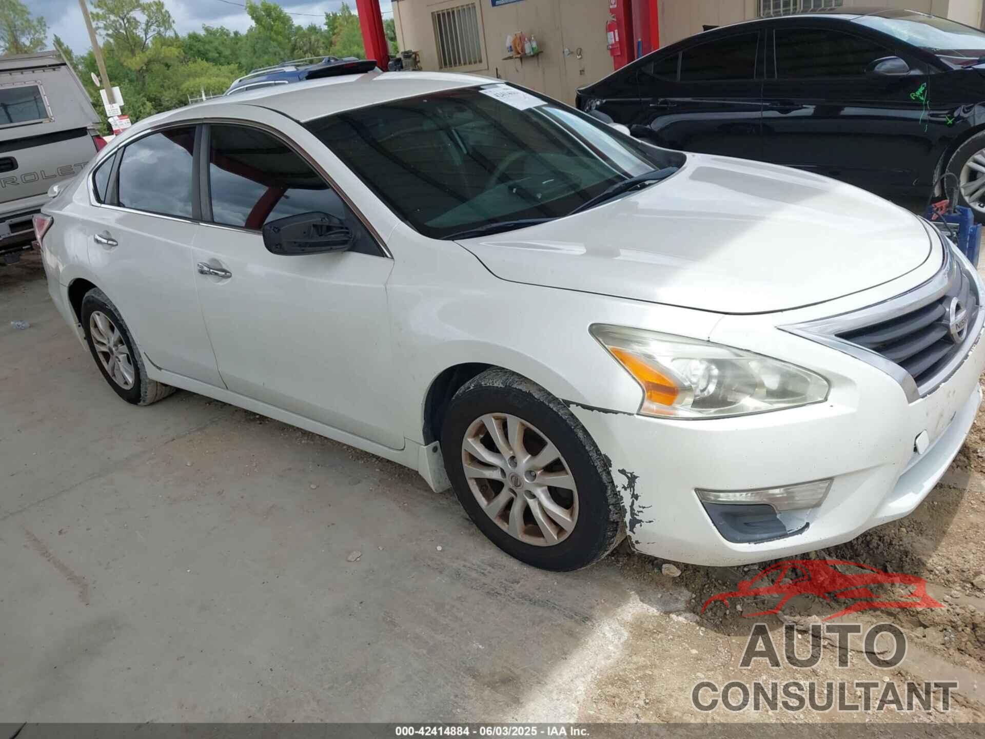 NISSAN ALTIMA 2014 - 1N4AL3AP5EC190012