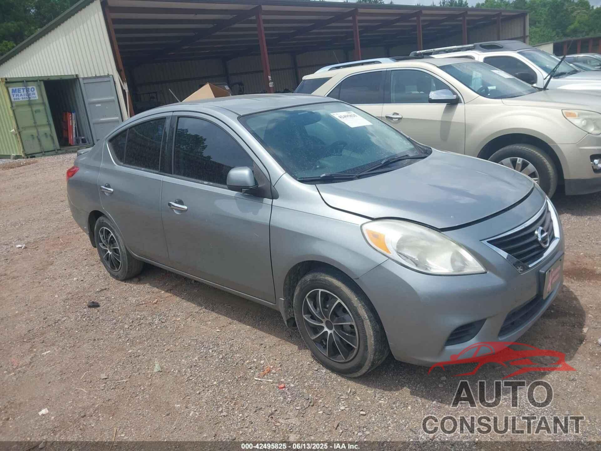 NISSAN VERSA 2014 - 3N1CN7AP1EL826369
