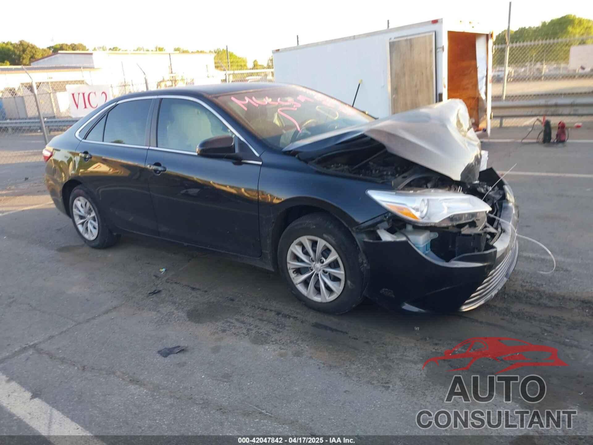 TOYOTA CAMRY 2017 - 4T1BF1FK7HU630197