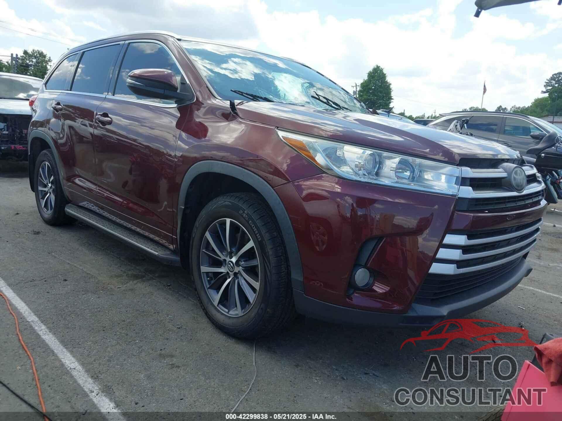 TOYOTA HIGHLANDER 2017 - 5TDJZRFH4HS421613