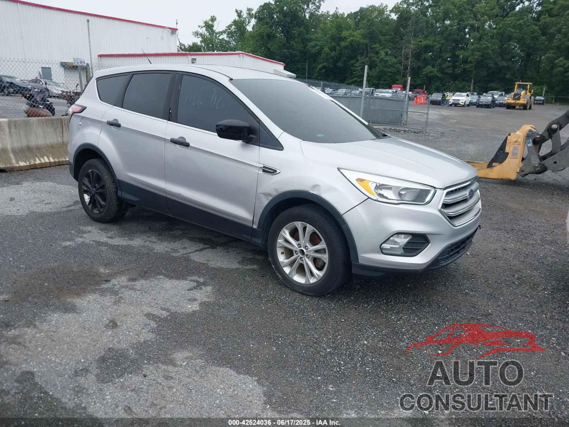 FORD ESCAPE 2017 - 1FMCU0GD6HUE69894